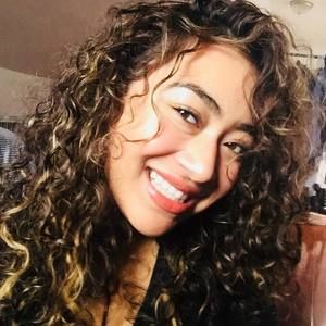 Meet your Posher, Marily